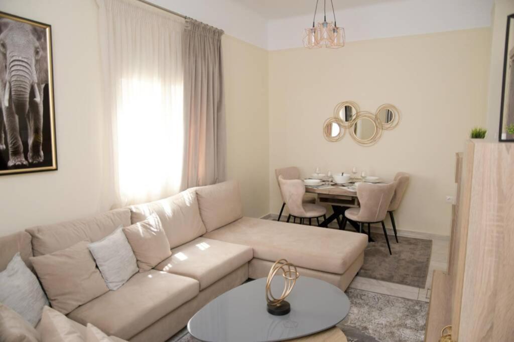 Strata Deluxe Apt. Солун Екстериор снимка